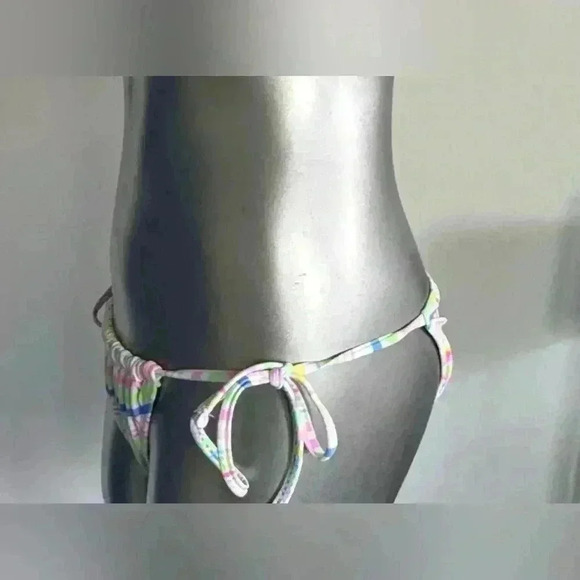 FREE 🆕Swimsuit String Bikini Bottoms - Picture 5 of 16